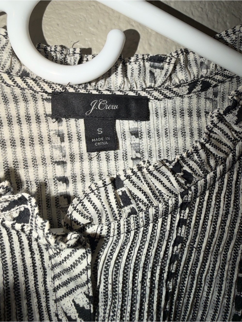Crew Black & White Striped Ruffle Neck Long Sleeve Blouse Small - Picture 3 of 10